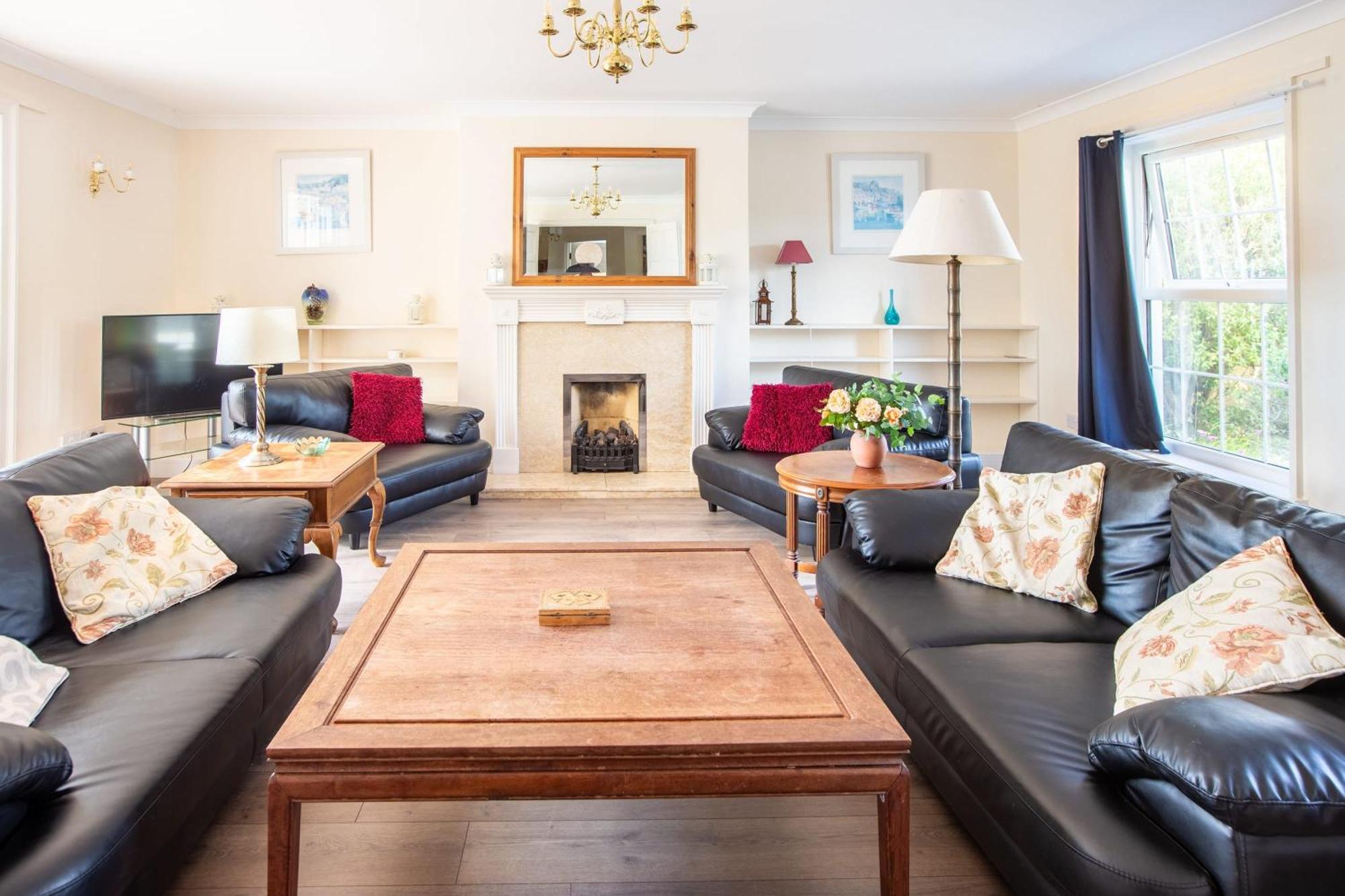 Stunning 6 Bedroom Cottage Near Cornish Coast Bude Extérieur photo
