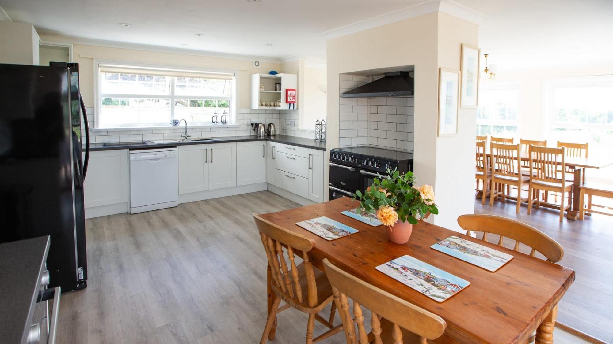 Stunning 6 Bedroom Cottage Near Cornish Coast Bude Extérieur photo