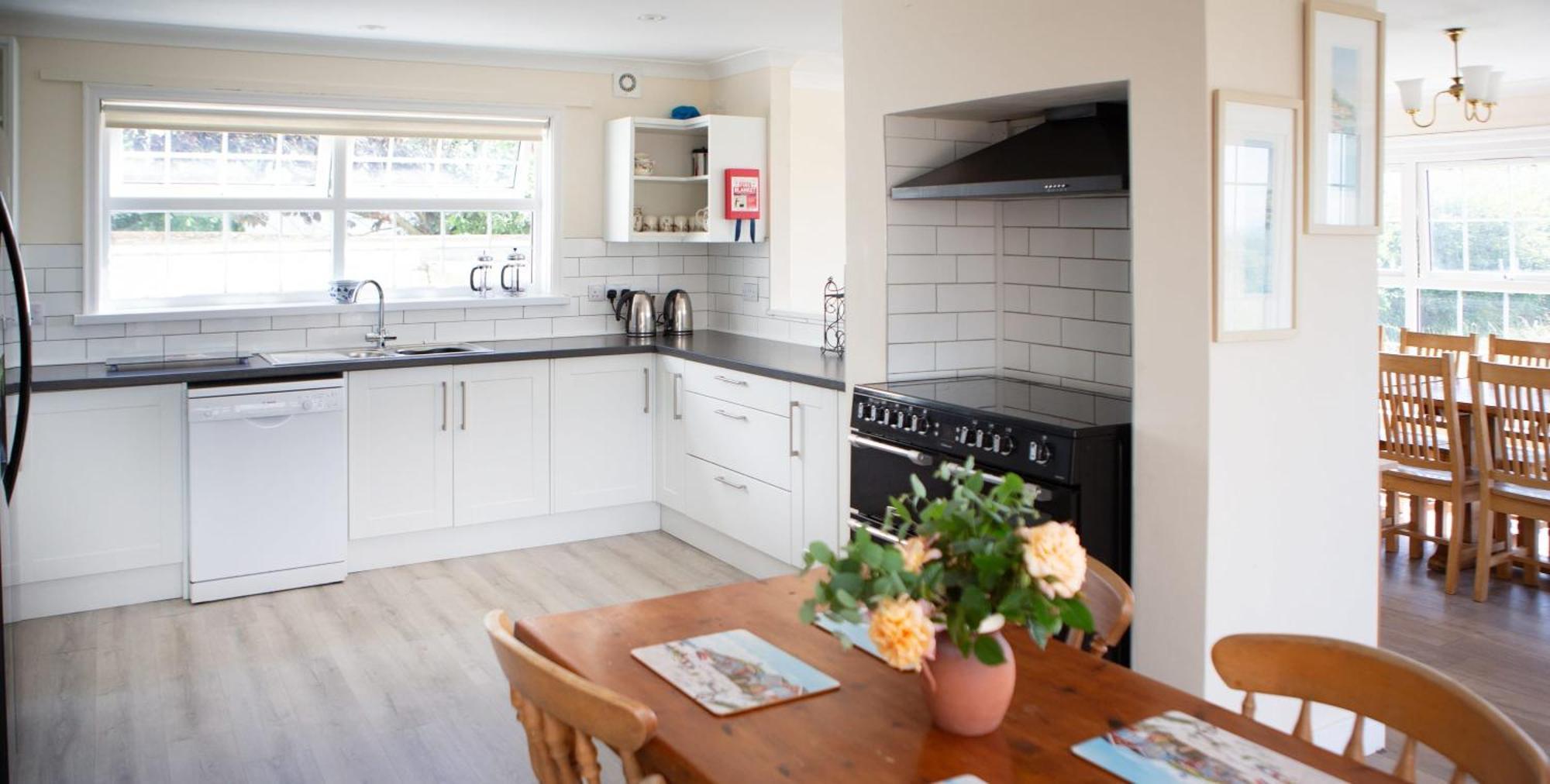 Stunning 6 Bedroom Cottage Near Cornish Coast Bude Extérieur photo