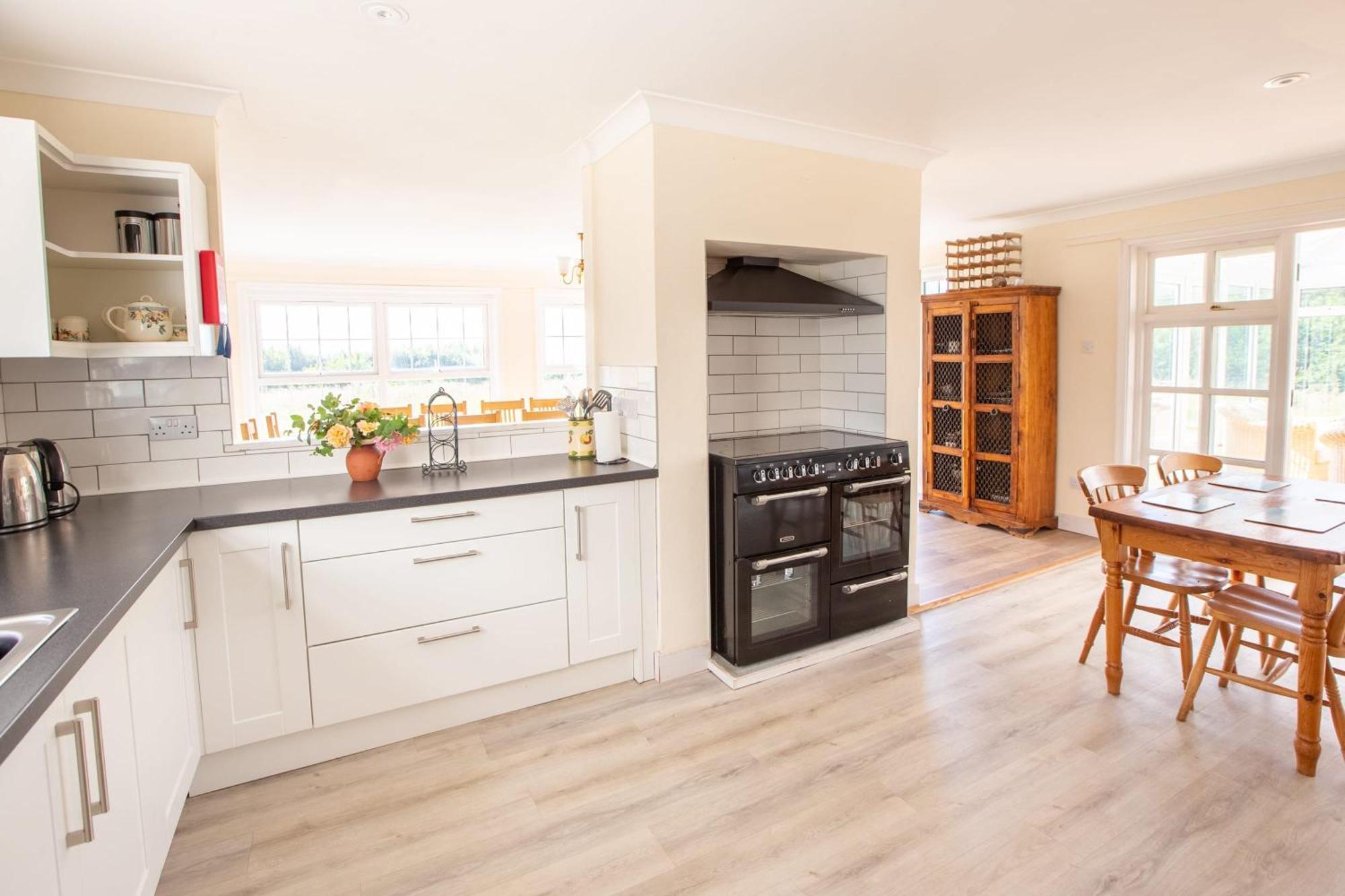 Stunning 6 Bedroom Cottage Near Cornish Coast Bude Extérieur photo