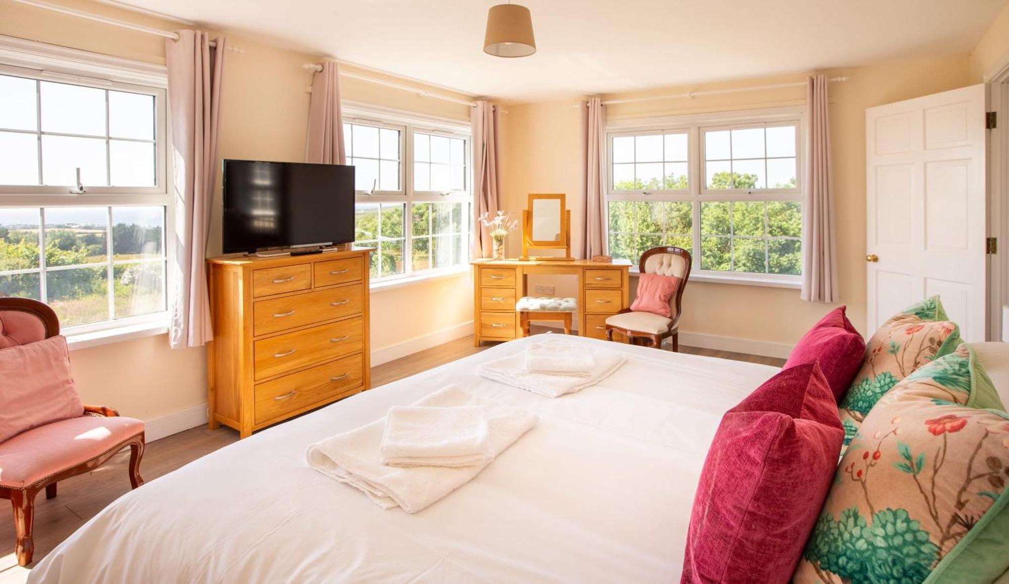 Stunning 6 Bedroom Cottage Near Cornish Coast Bude Extérieur photo